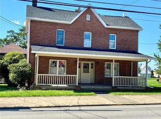 220 W 4th Ave, Derry, PA 15627