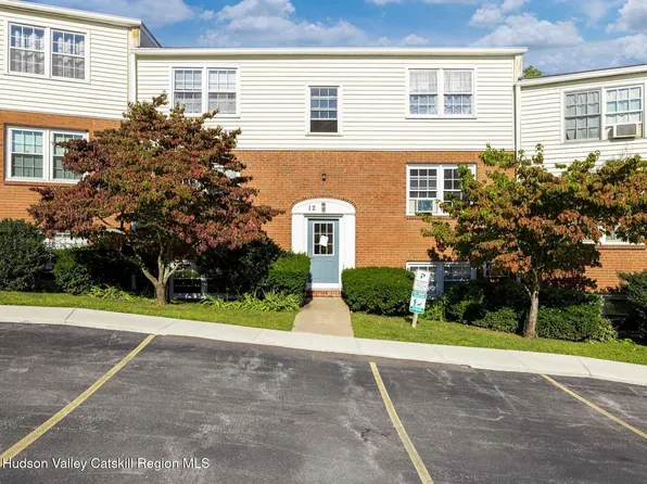 12 Huguenot Street #4, New Paltz, NY 12561