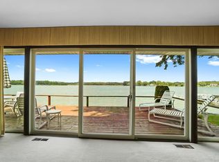 445 E 680 S, Wolcottville, IN 46795