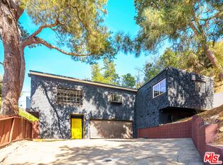 2774 Woodstock Rd, Los Angeles, CA 90046