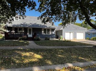 928 2nd St NE, Sibley, IA 51249