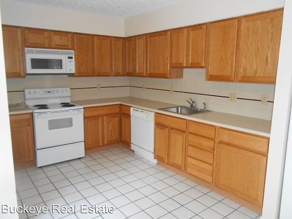 2nd image of 121 E 15th Ave APT H