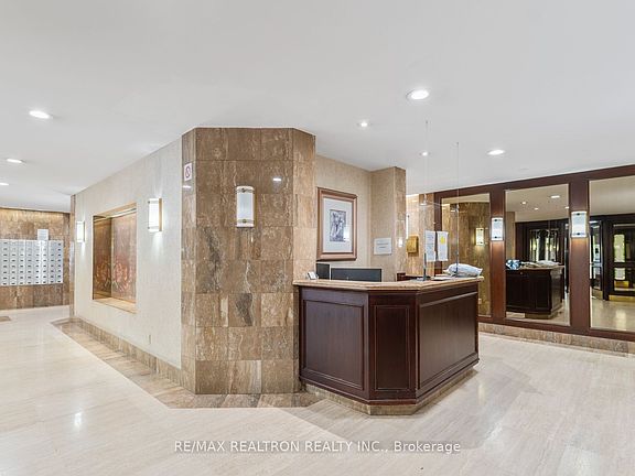 4th image of 131 Torresdale Ave #1402