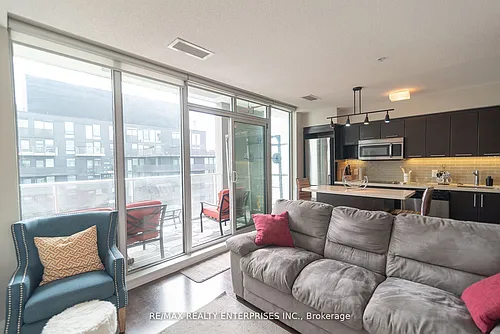 555 Wilson Ave Photo 1