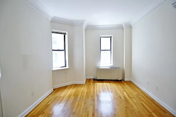 Rented by Julianna Realty Corp | media 19