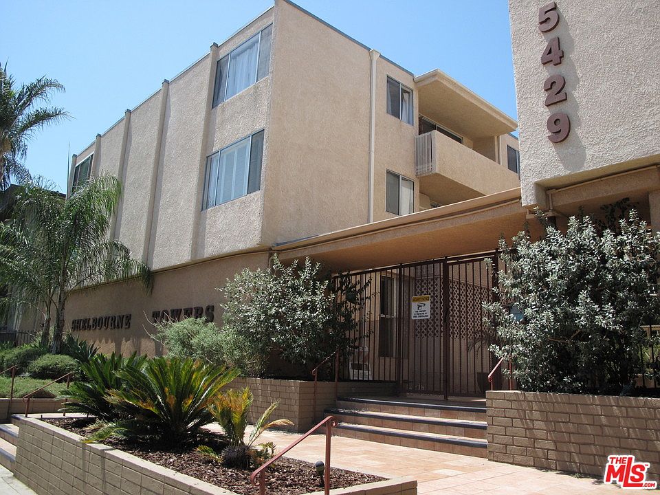 1st image of 5429 Newcastle Ave APT 317