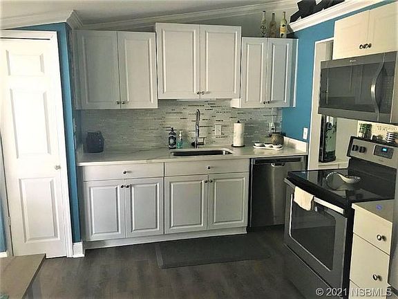 5th image of 64 Sabal Cay Ct #640