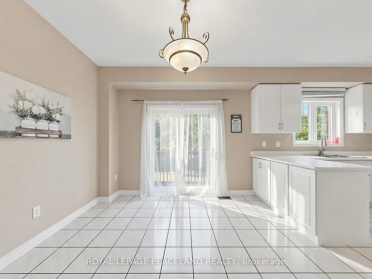 246 Farmstead Rd — Photo 18