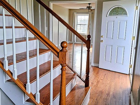 3rd image of 2475 Whitesides Rd