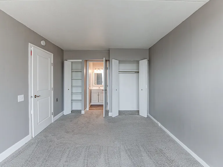Brookview Place Apartments — Photo 8