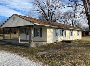 2050 E Dallas Dr, Terre Haute, IN