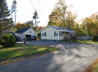 12 Hunts Ct, Old Town, ME 04468