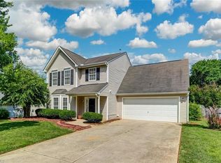 5712 River Glen Dr, Greensboro, NC 27455