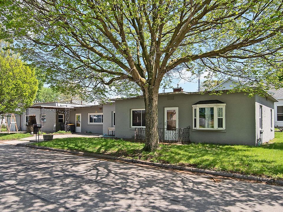 1st image of 104 N 15th St