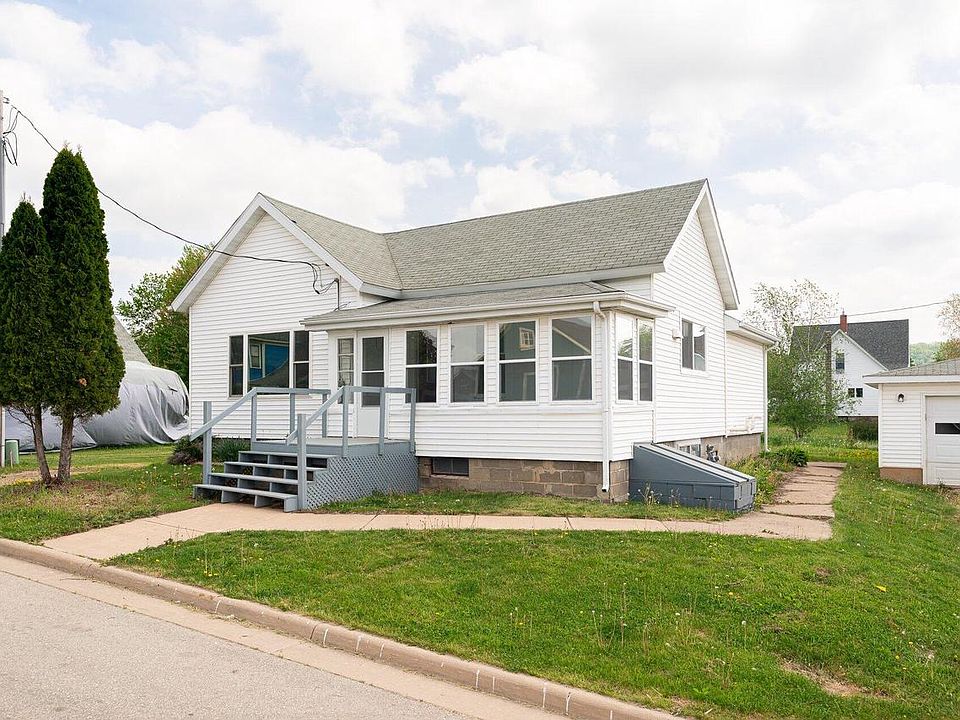 1st image of 214 North Turner AVENUE