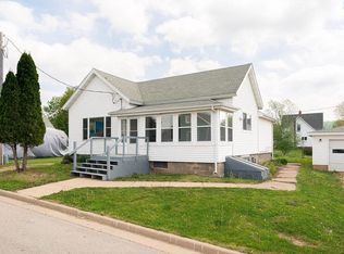 214 N Turner Ave, Viola, WI 54664