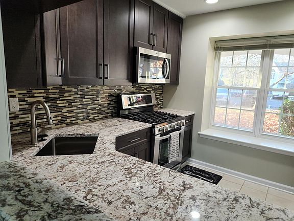 Bright and updated kitchen