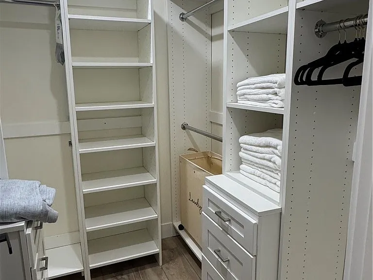 711 Pacific Coast Hwy #330 — Photo 30