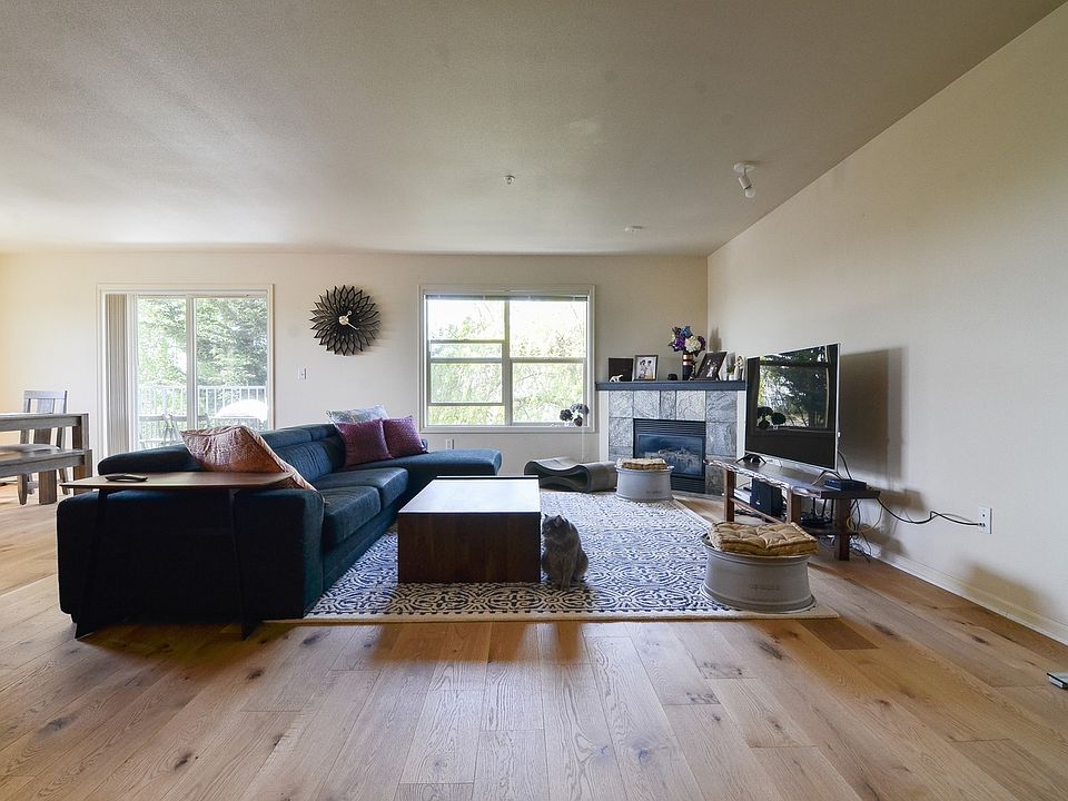 1st image of 7311 15th Ave NW APT 301