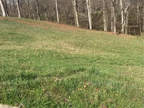 112 Long Meadow Way, Scott Depot, WV 25560