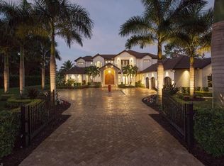 171 Carica Rd, Naples, FL 34108
