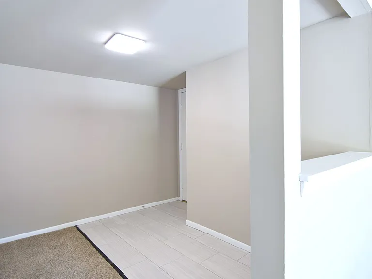 Woodland Reserve Apartments — Photo 60