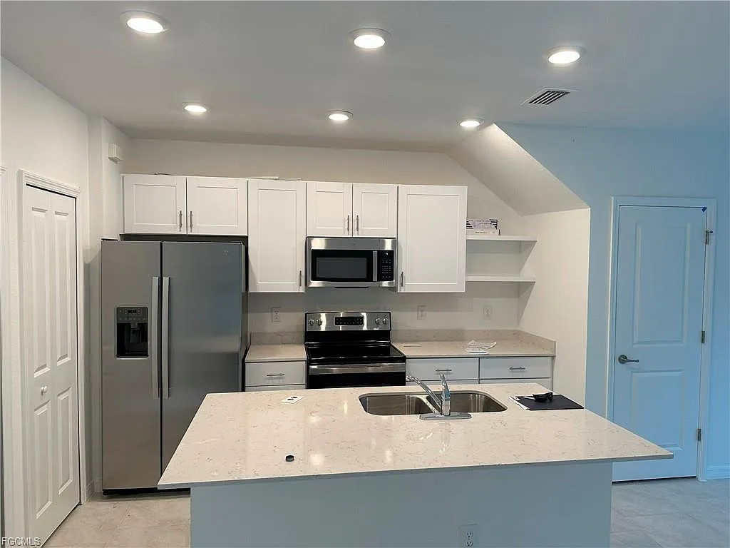 14237 Oviedo Place - 1 — Photo 2