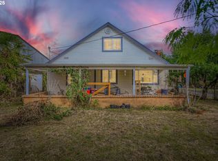 17505 NE Terrys Ln, Newberg, OR 97132