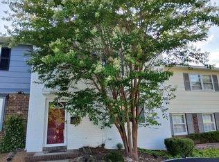 2930 E Saint Marks Rd, Winston Salem, NC 27103