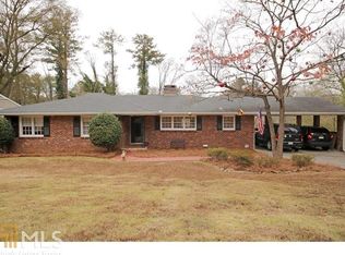 830 Starlight Dr NE, Sandy Springs, GA