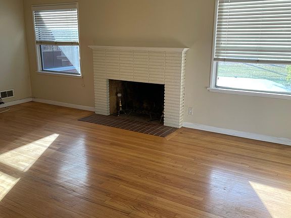 Living Room w/ Fireplace