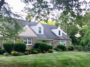 402 City Line Ave, Phoenixville, PA 19460