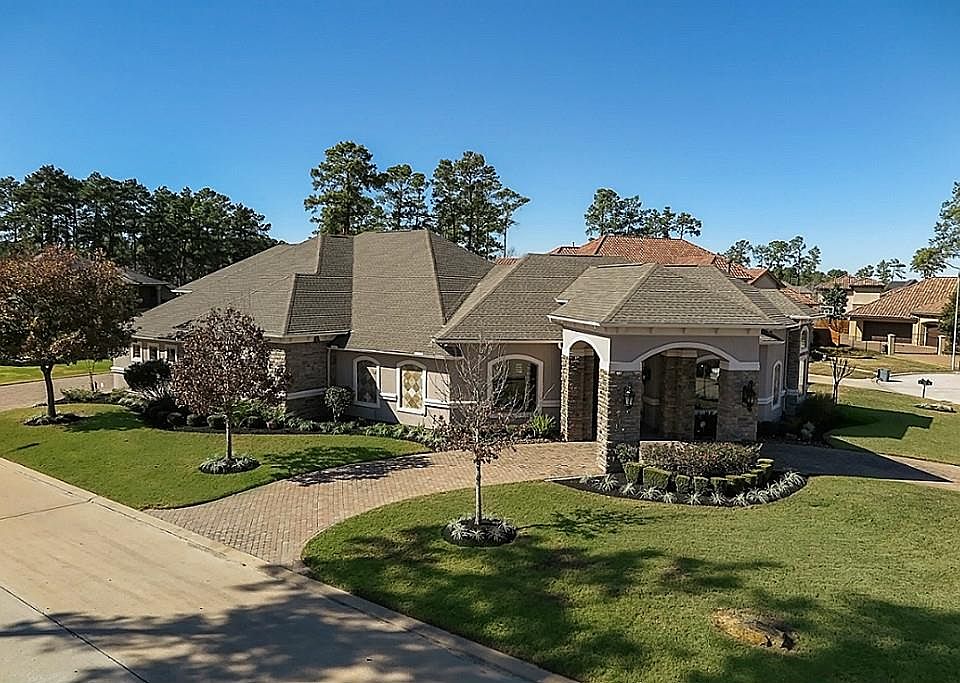 1st image of 14003 Blanco Falls Ln