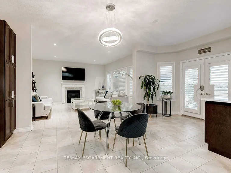 85 Showcase Dr #MAIN — Photo 23