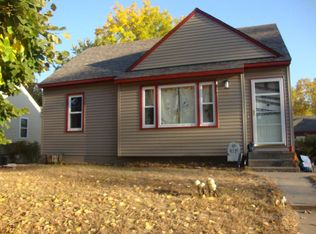 36 East Rd, Circle Pines, MN 55014