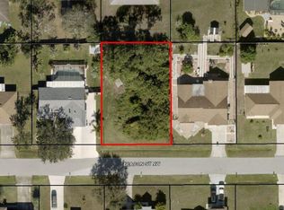 1039 Beacon St NW, Palm Bay, FL 32907