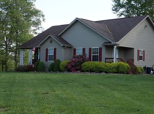 3849 Glendale Rd, Bybee, TN 37713