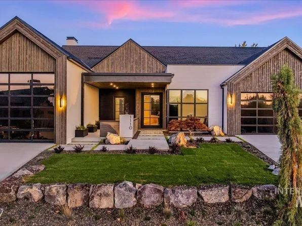 1110 N Arrano Farms Ln, Eagle, ID 83616