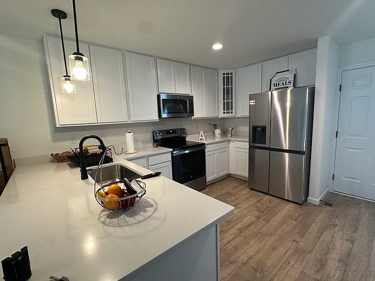 346 Fall Harvest Pkwy — Photo 1