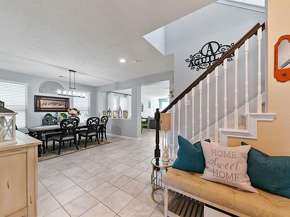 4th image of 16341 Oakside Hollow Lane