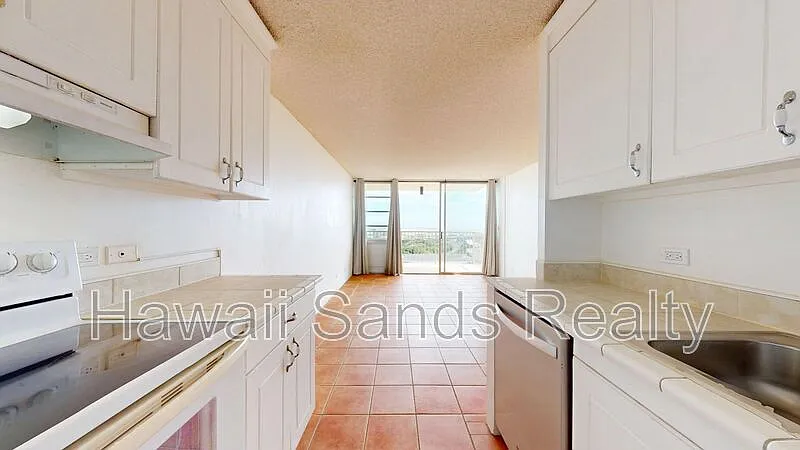 2 bed, 2.0 bath, 865 sqft, $2,850 — Photo 2