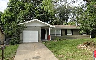 1745 W 20th Terrace