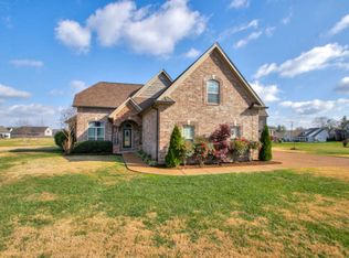 1075 Summerstar Cir, Gallatin, TN 37066