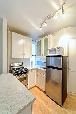 Sold by Corcoran | media 20