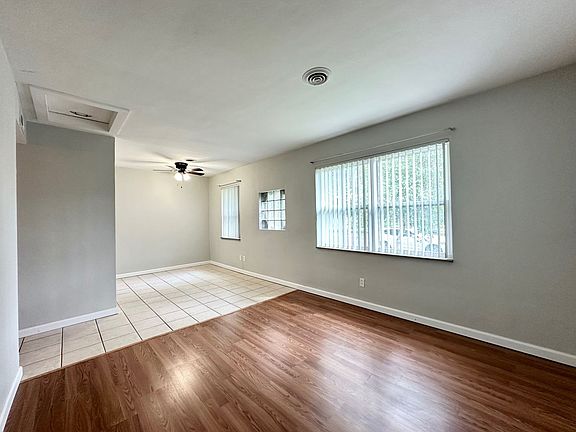 5th image of 7022 Jamieson Ave #H