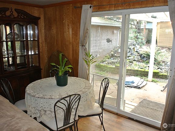 5th image of 5009 22nd Avenue SE