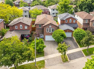 3569 Nutcracker Dr, Mississauga, ON L5N6G1