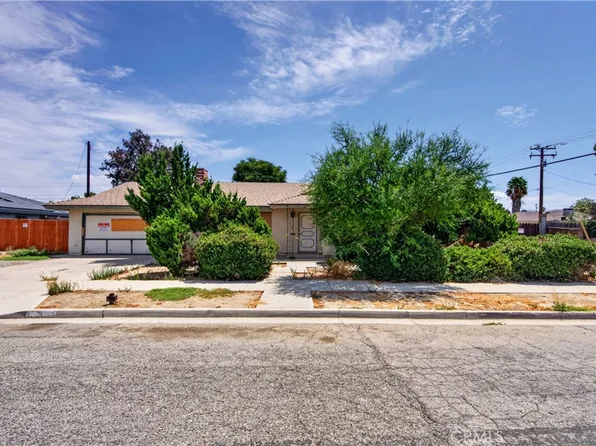 692 S Carmalita St, Hemet, CA 92543