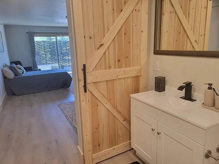 Storm Peak Apartments — Photo 59