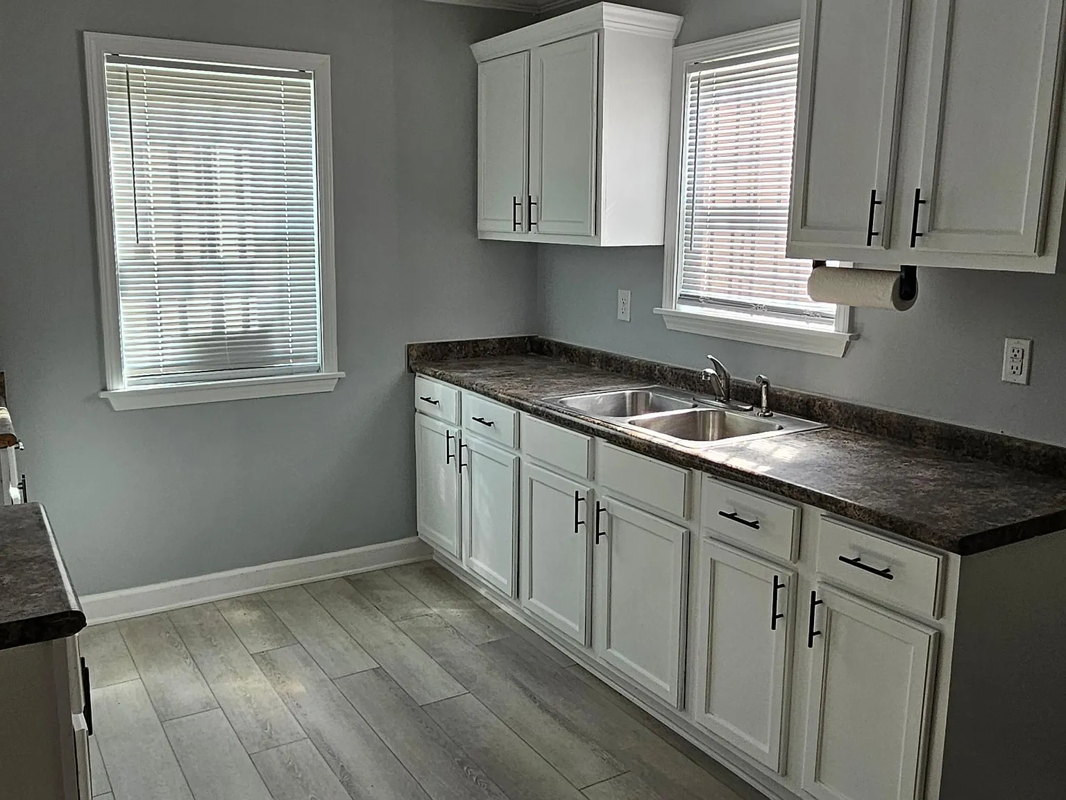 3 bed, 1130 sqft, $1,300 — Photo 3